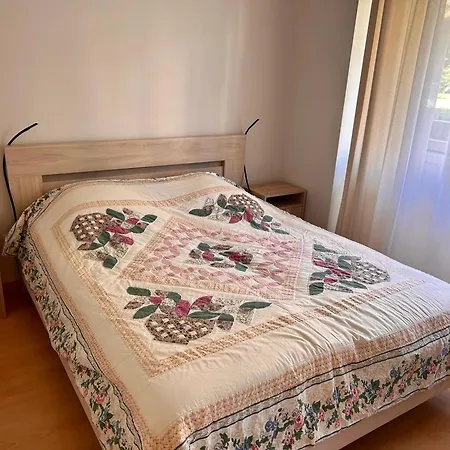 Apparemment 2p Centre דירה