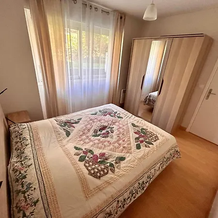 Apparemment 2p Centre *